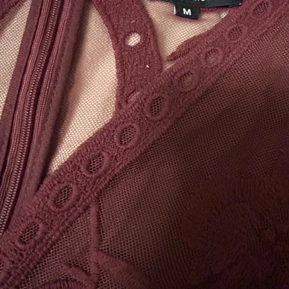 Wishlist Red Long Sleeve Bishop Gown - Picture 12 of 14